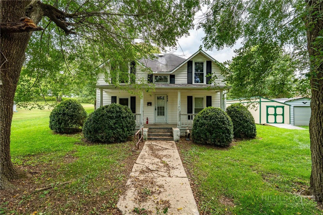 Image number 14 for the current listing