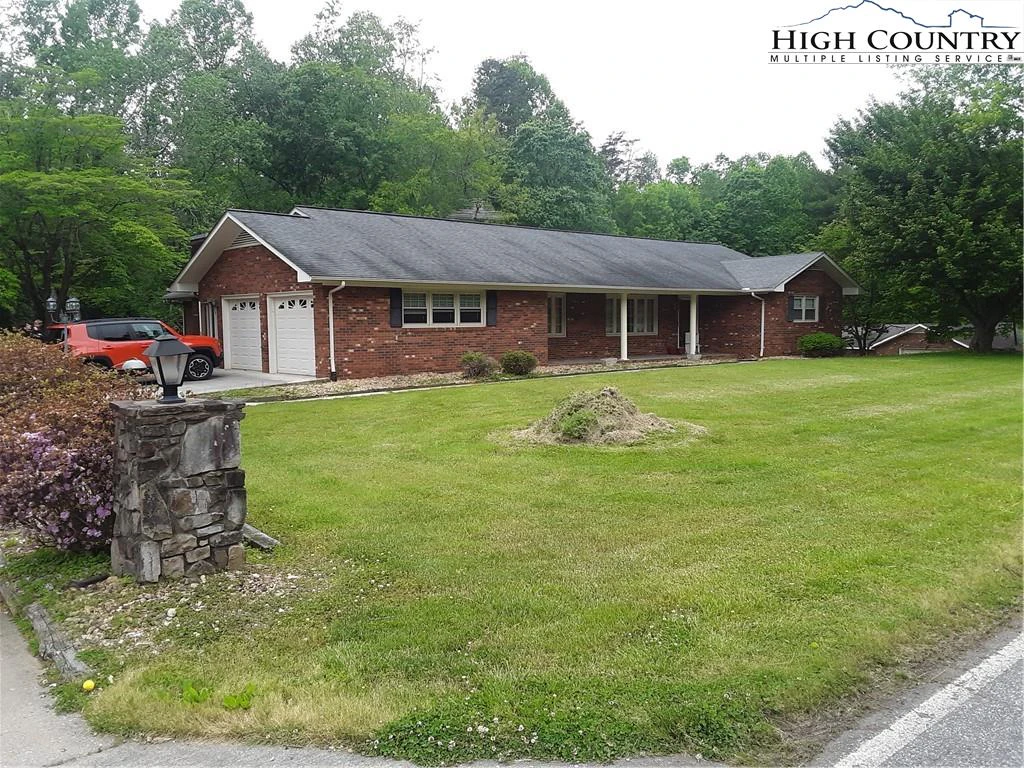 Image number 5 for the current listing