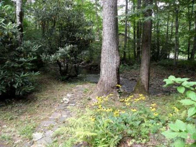 Image number 11 for the current listing