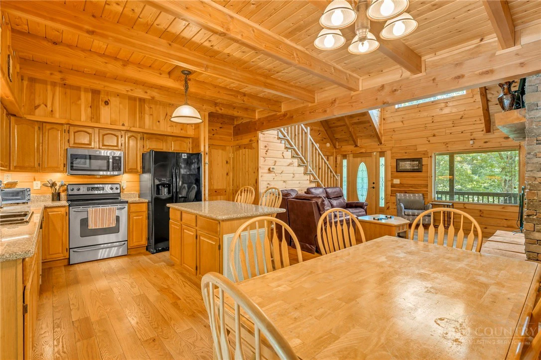 Image number 20 for the current listing