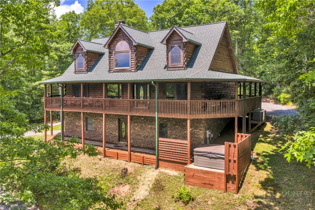Image number 3 for the current listing