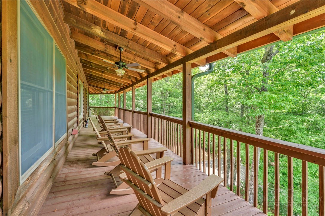 Image number 9 for the current listing