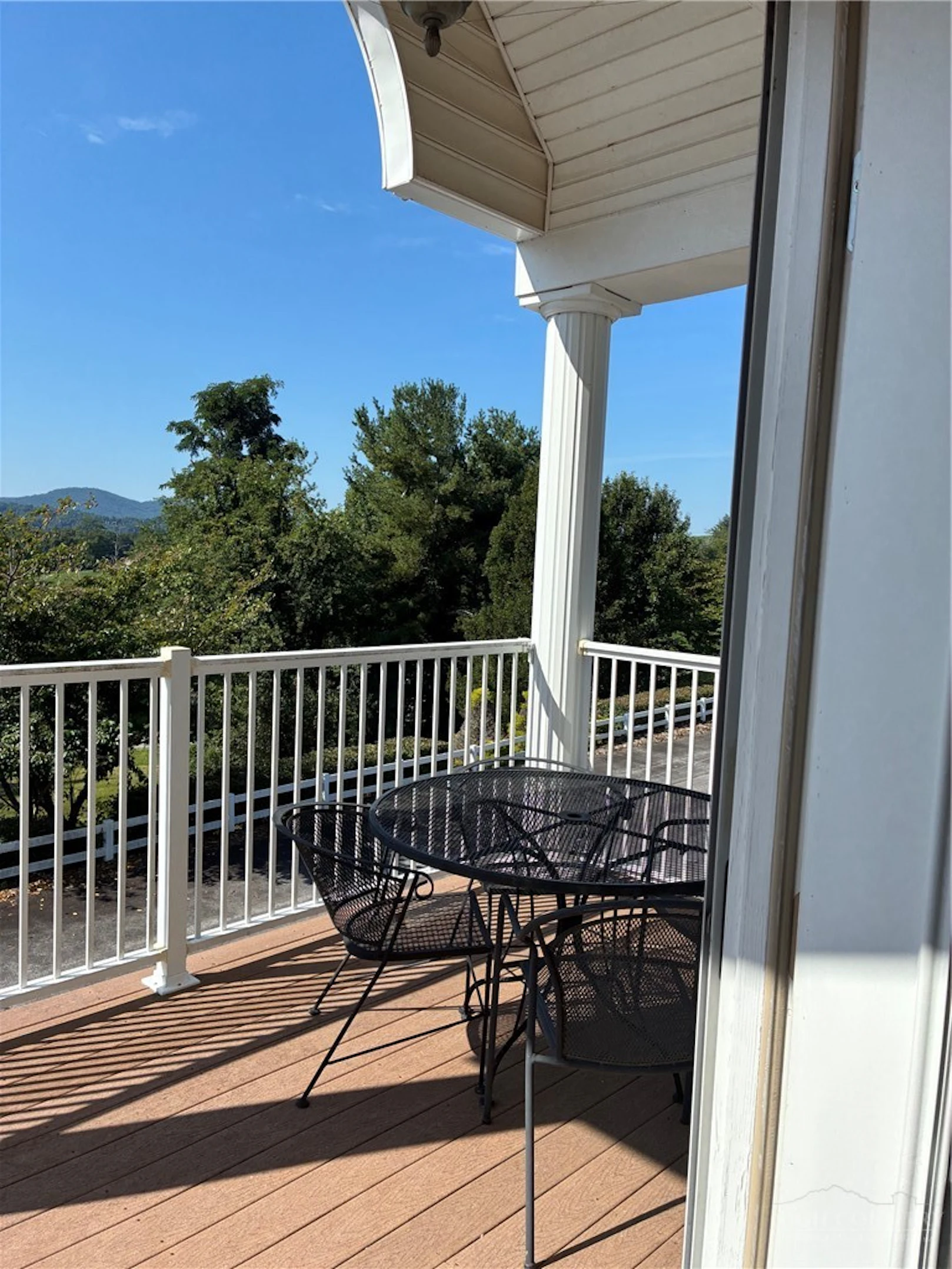 Image number 18 for the current listing