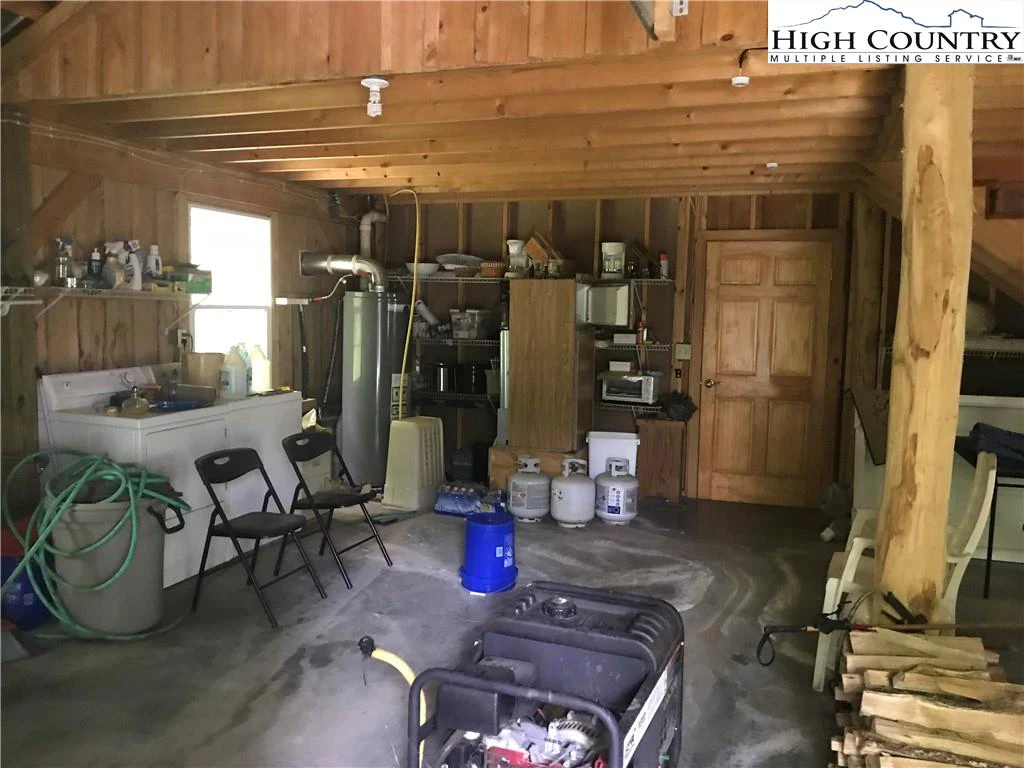 Image number 5 for the current listing