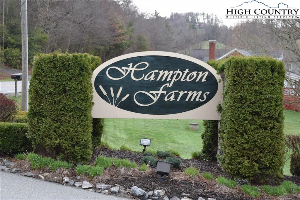 Image number 3 for the current listing