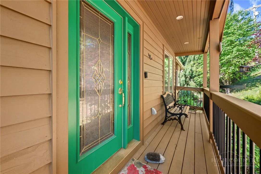 Image number 10 for the current listing