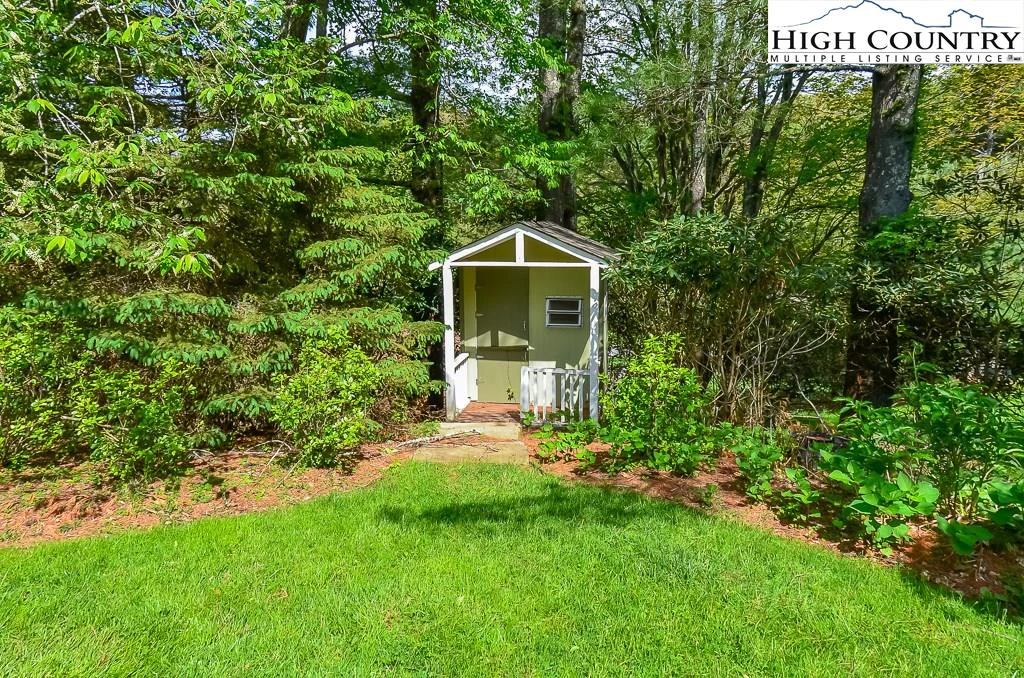 Image number 2 for the current listing