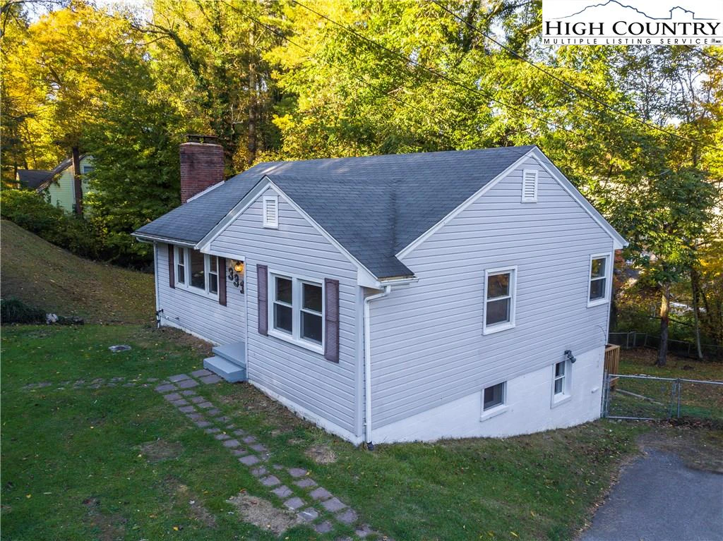 Image number 1 for the current listing
