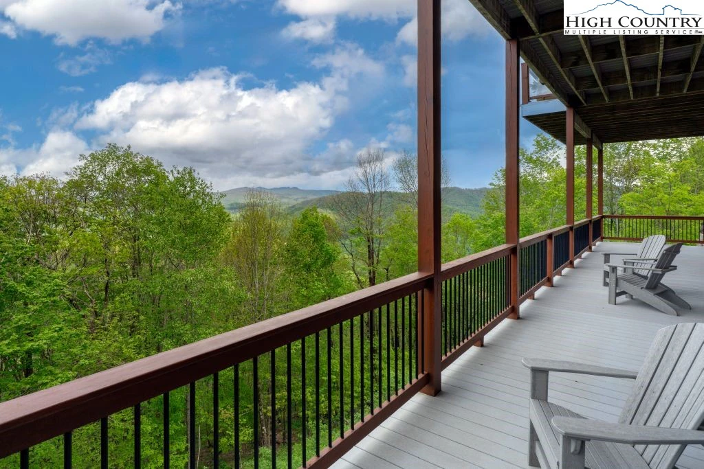 Image number 7 for the current listing