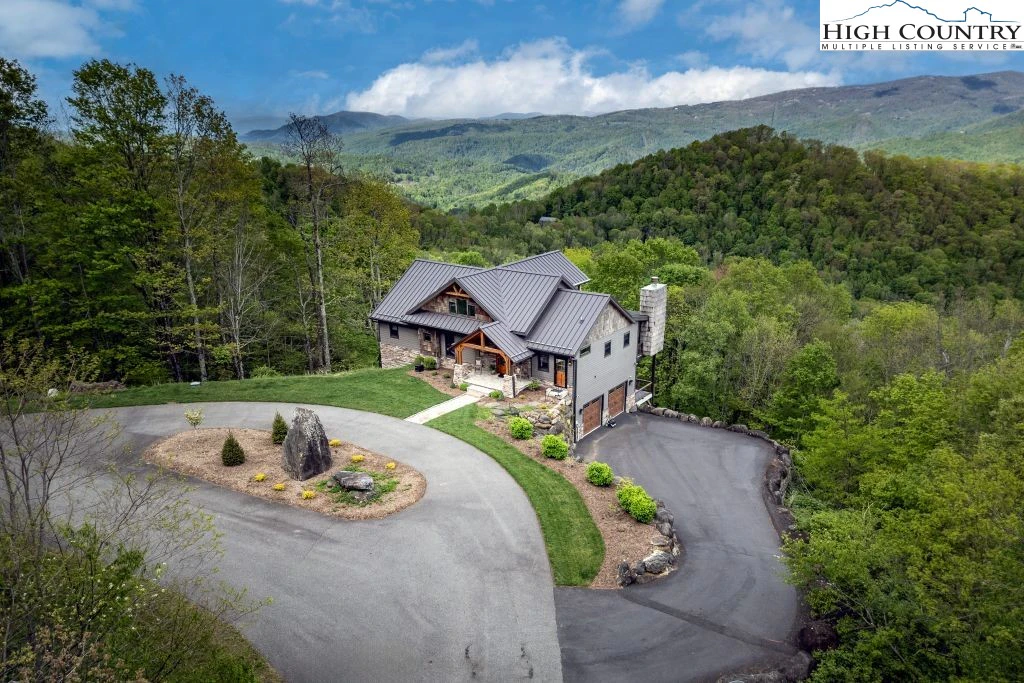 Image number 3 for the current listing