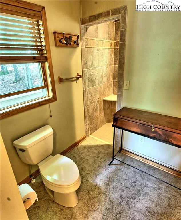 Image number 6 for the current listing