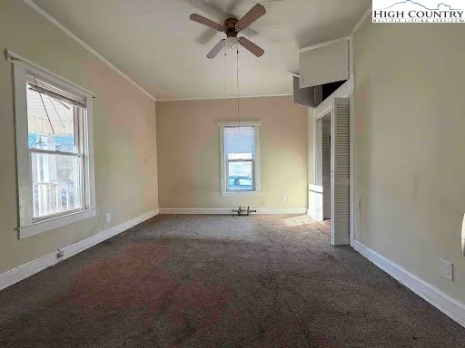 Image number 6 for the current listing