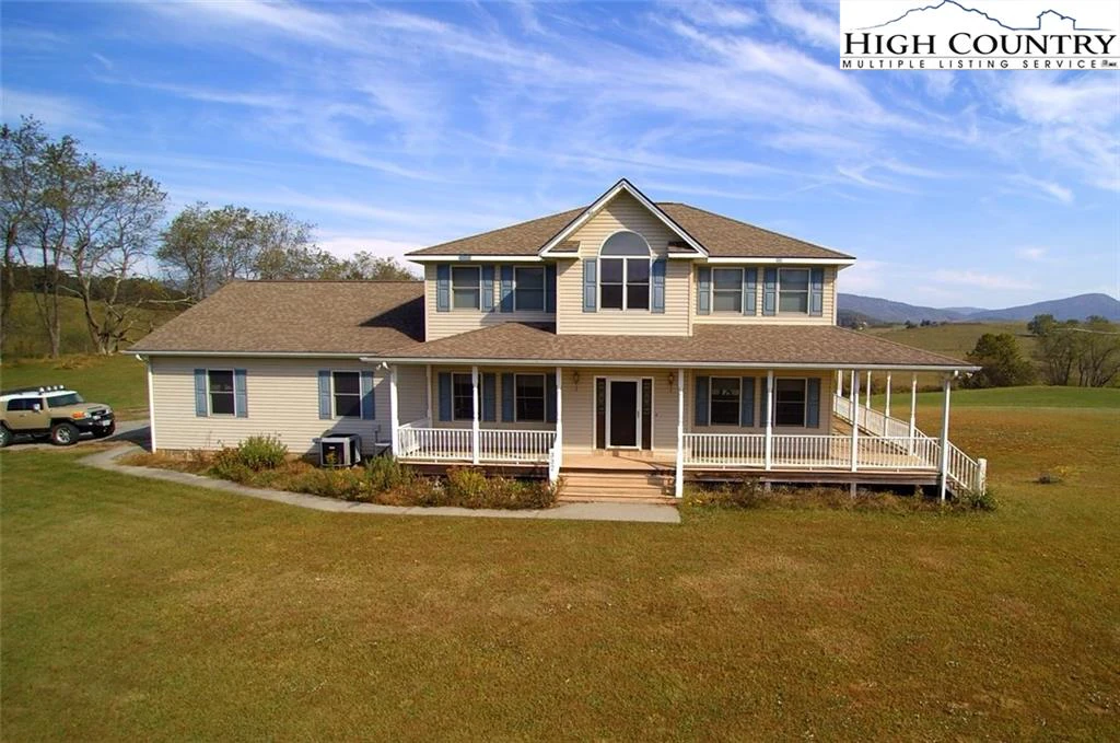 Image number 1 for the current listing