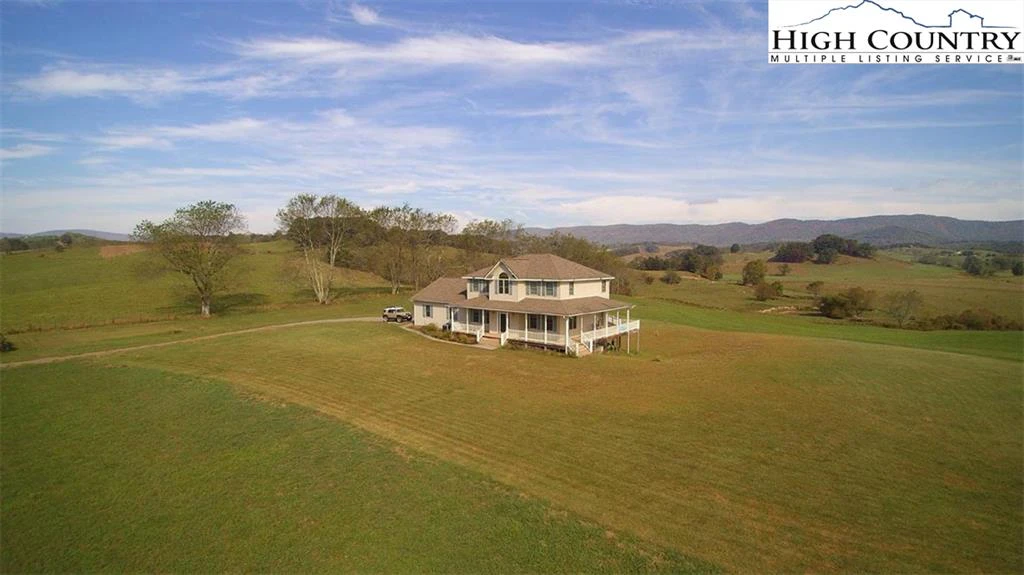 Image number 18 for the current listing