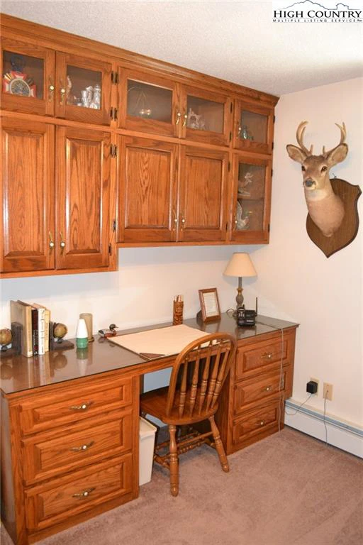 Image number 8 for the current listing
