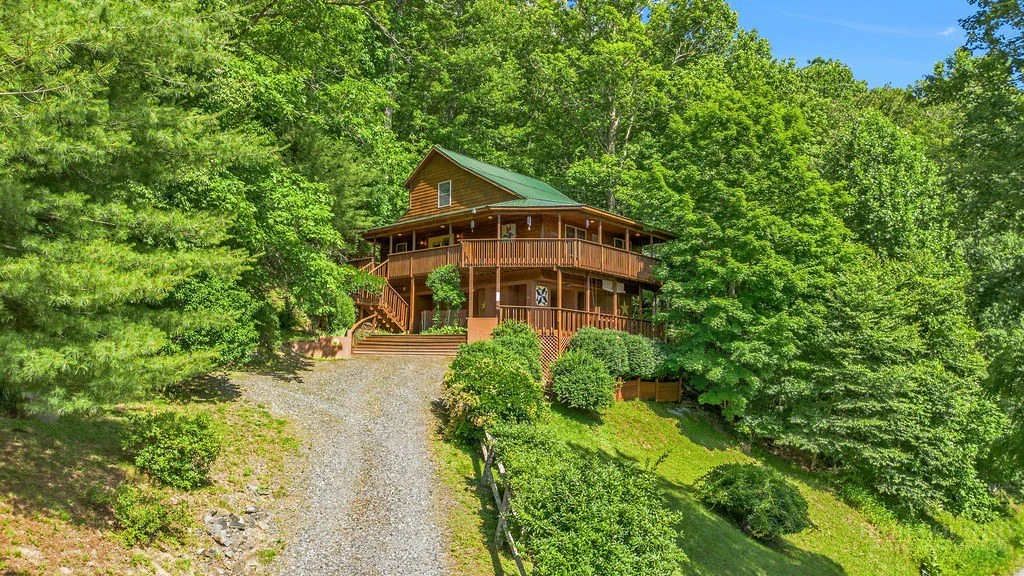 Image number 2 for the current listing