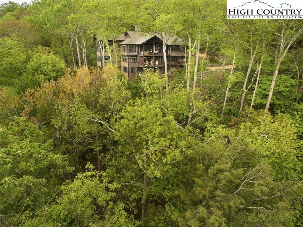 Image number 19 for the current listing