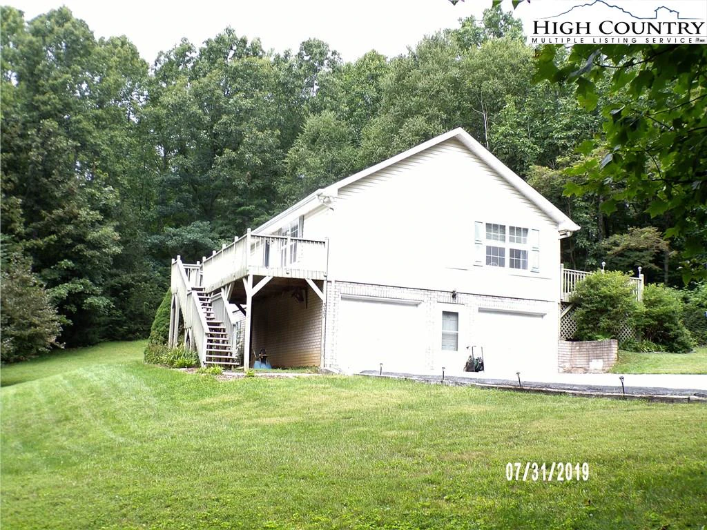 Image number 17 for the current listing