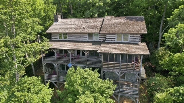 Image number 2 for the current listing