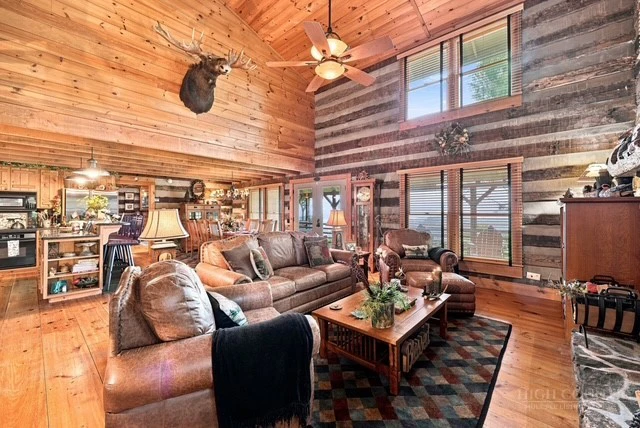 Image number 5 for the current listing