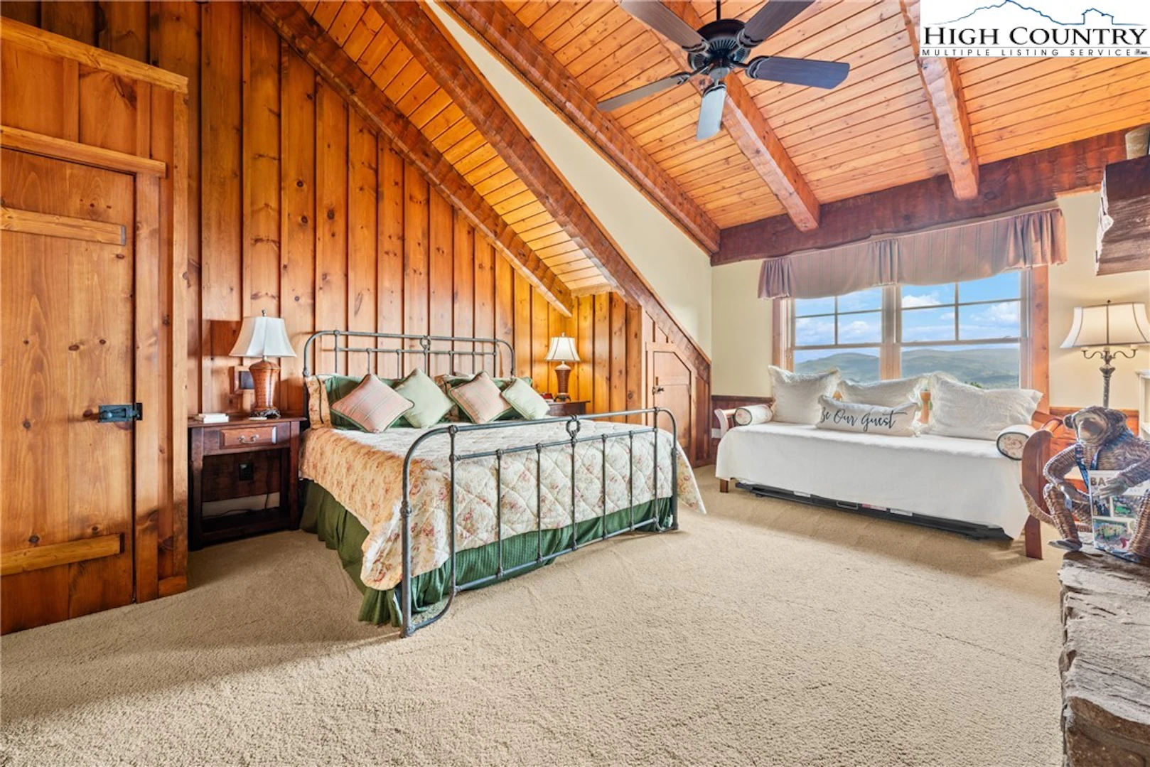 Image number 7 for the current listing