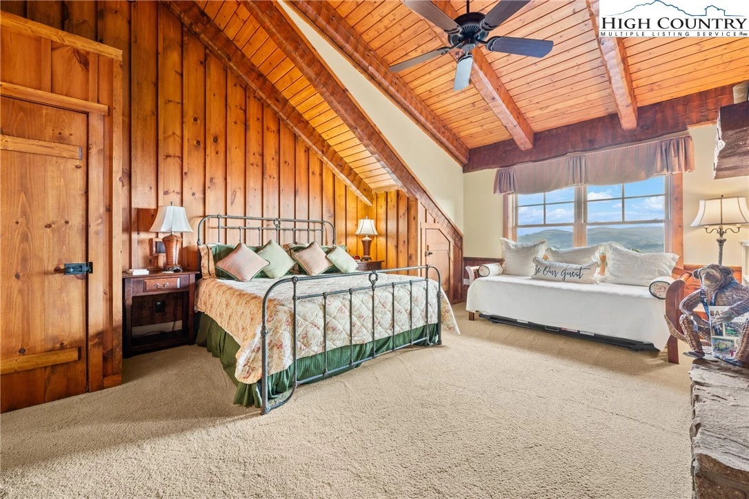 Image number 7 for the current listing