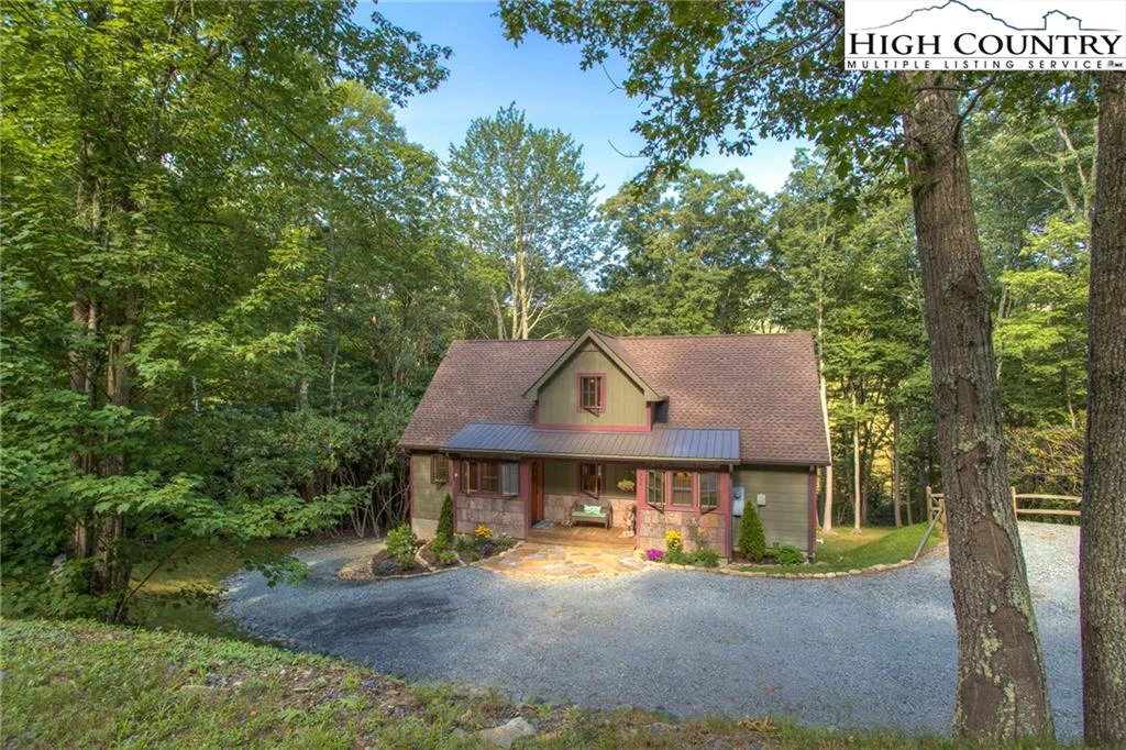 Image number 15 for the current listing