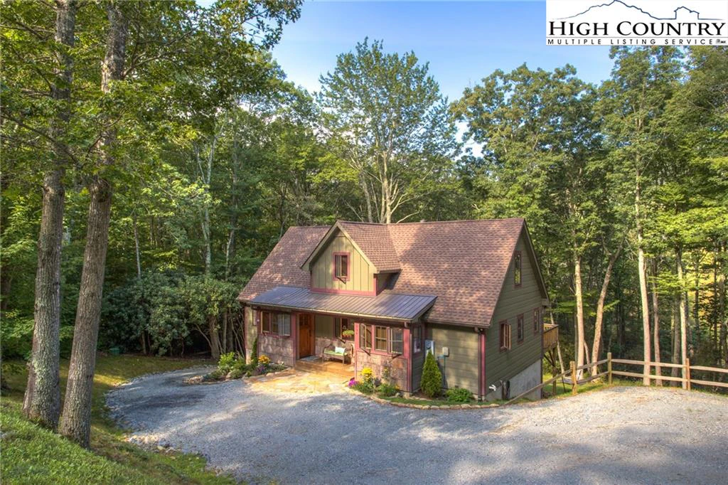 Image number 16 for the current listing