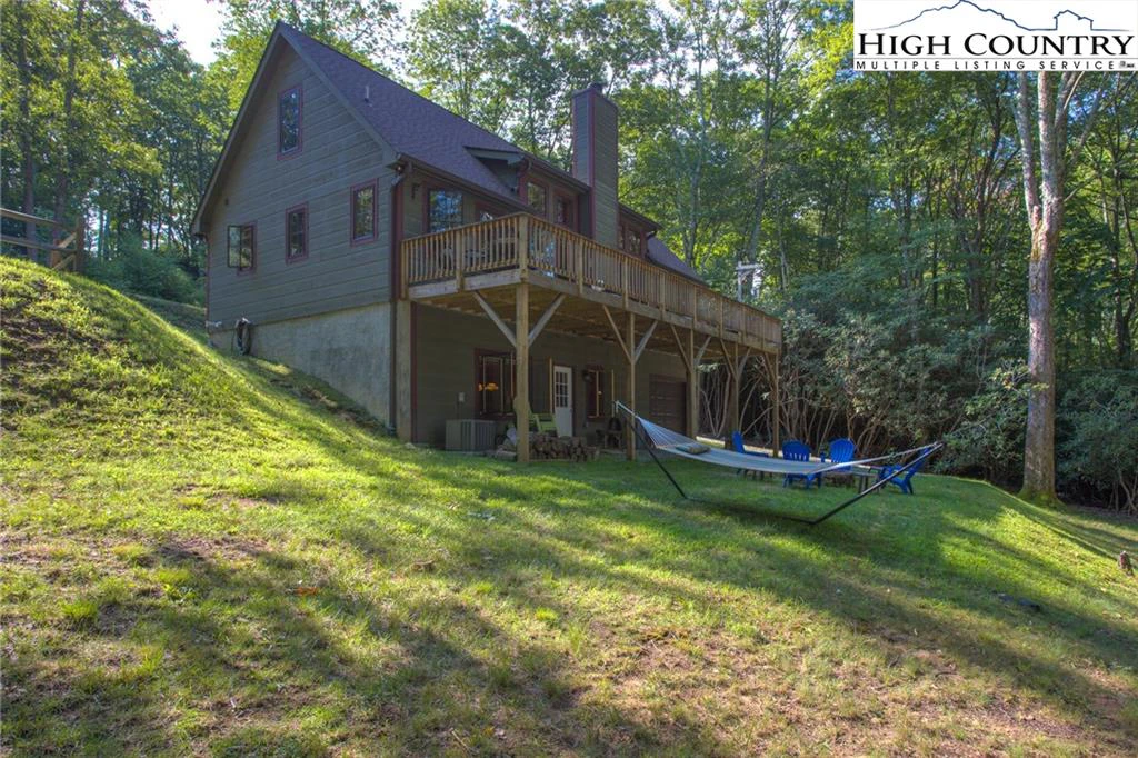 Image number 17 for the current listing