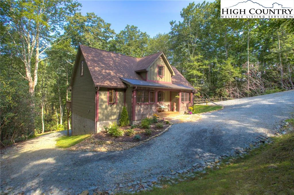 Image number 21 for the current listing