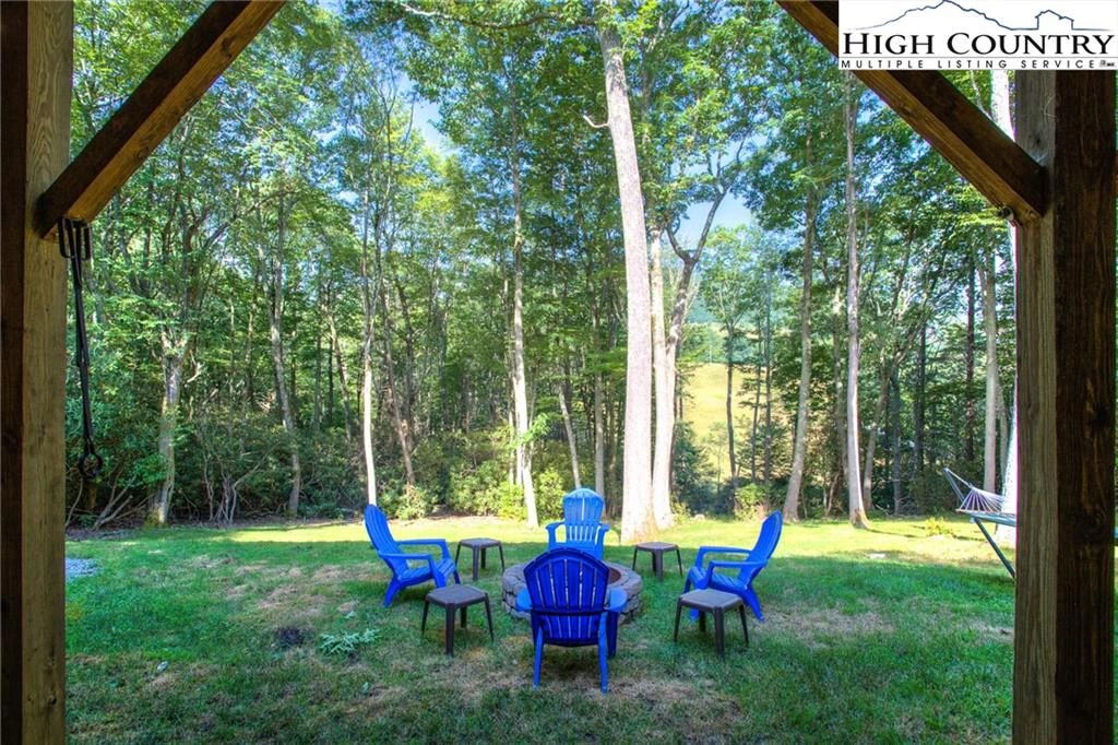 Image number 21 for the current listing