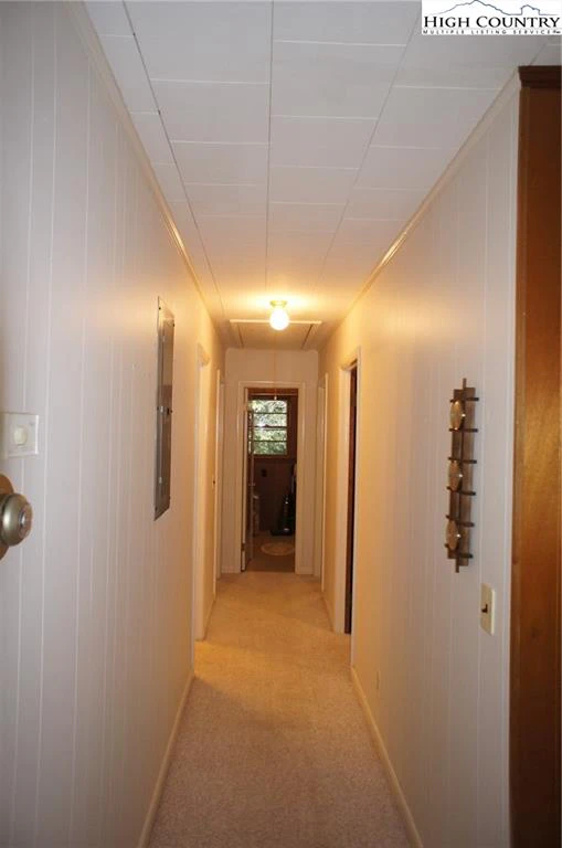 Image number 8 for the current listing