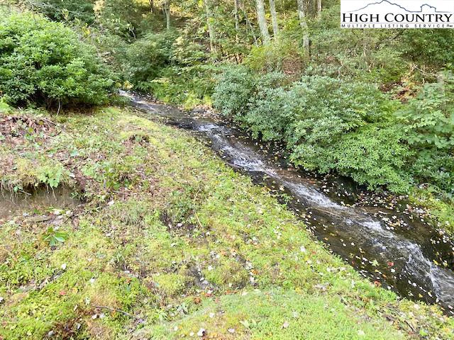 Image number 20 for the current listing