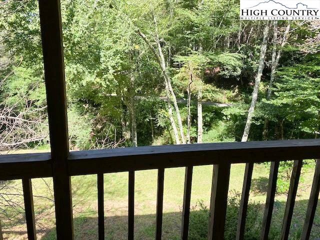 Image number 9 for the current listing