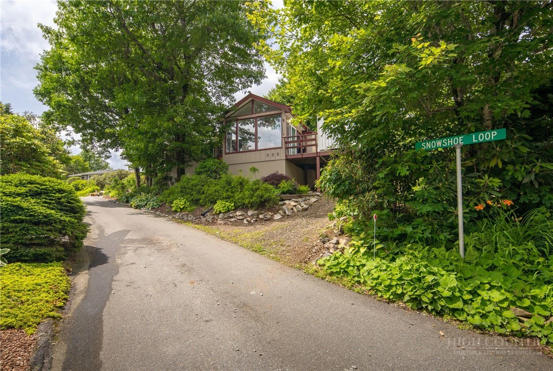 Image number 18 for the current listing
