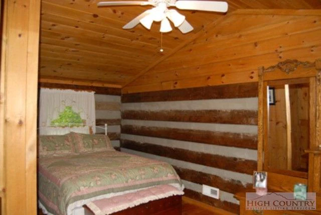 Image number 5 for the current listing