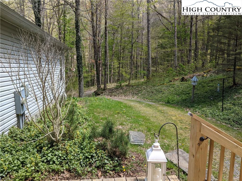 Image number 9 for the current listing