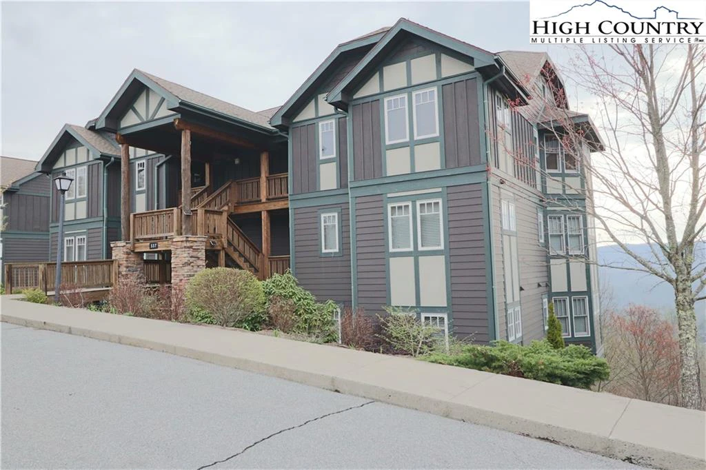 Image number 14 for the current listing