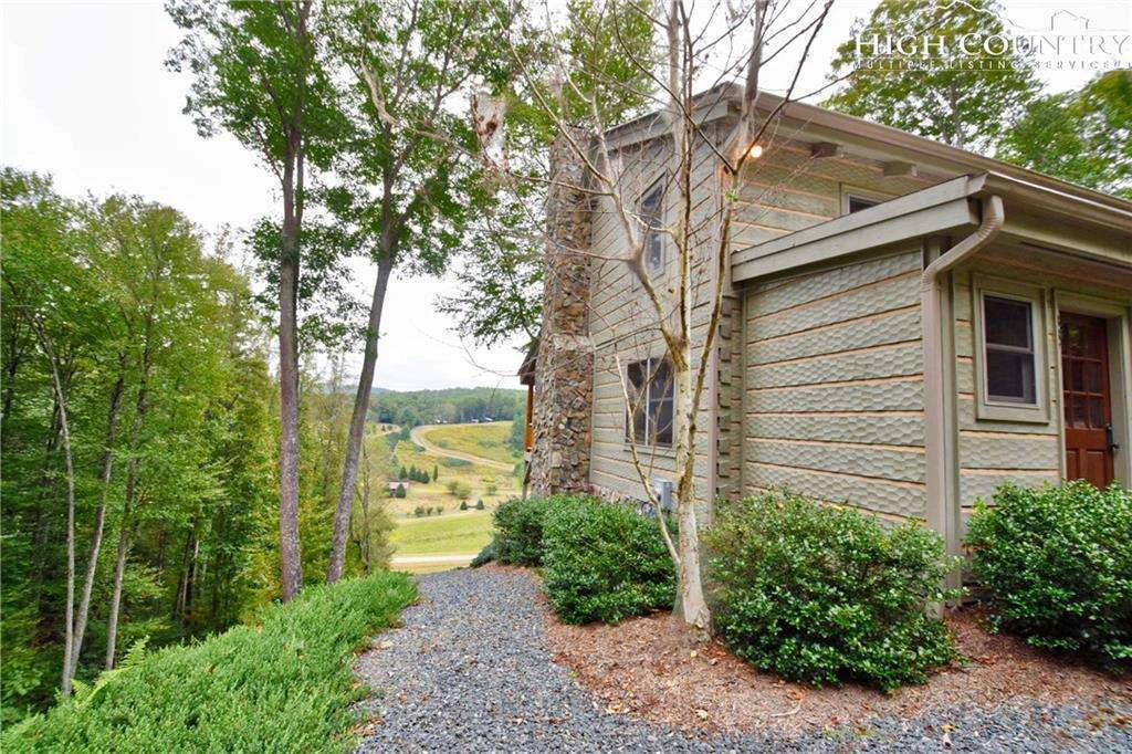 Image number 9 for the current listing