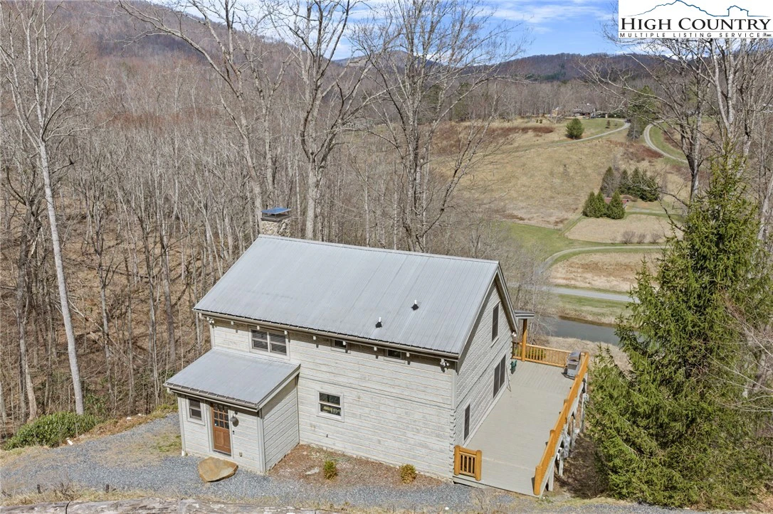 Image number 18 for the current listing