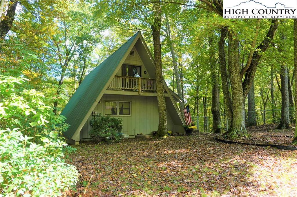 Image number 17 for the current listing