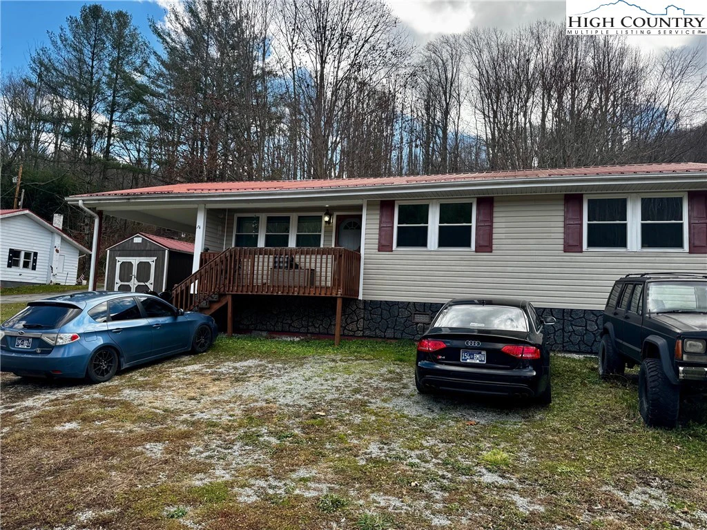 Image number 1 for the current listing