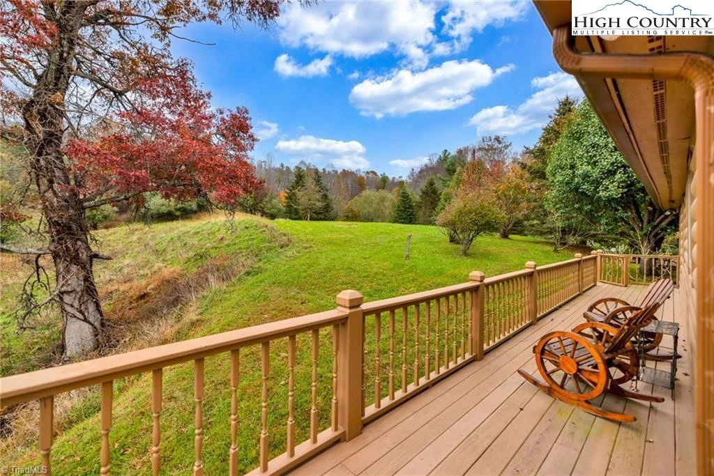 Image number 10 for the current listing