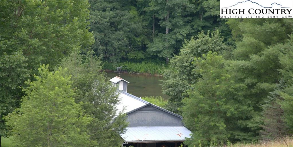 Image number 9 for the current listing
