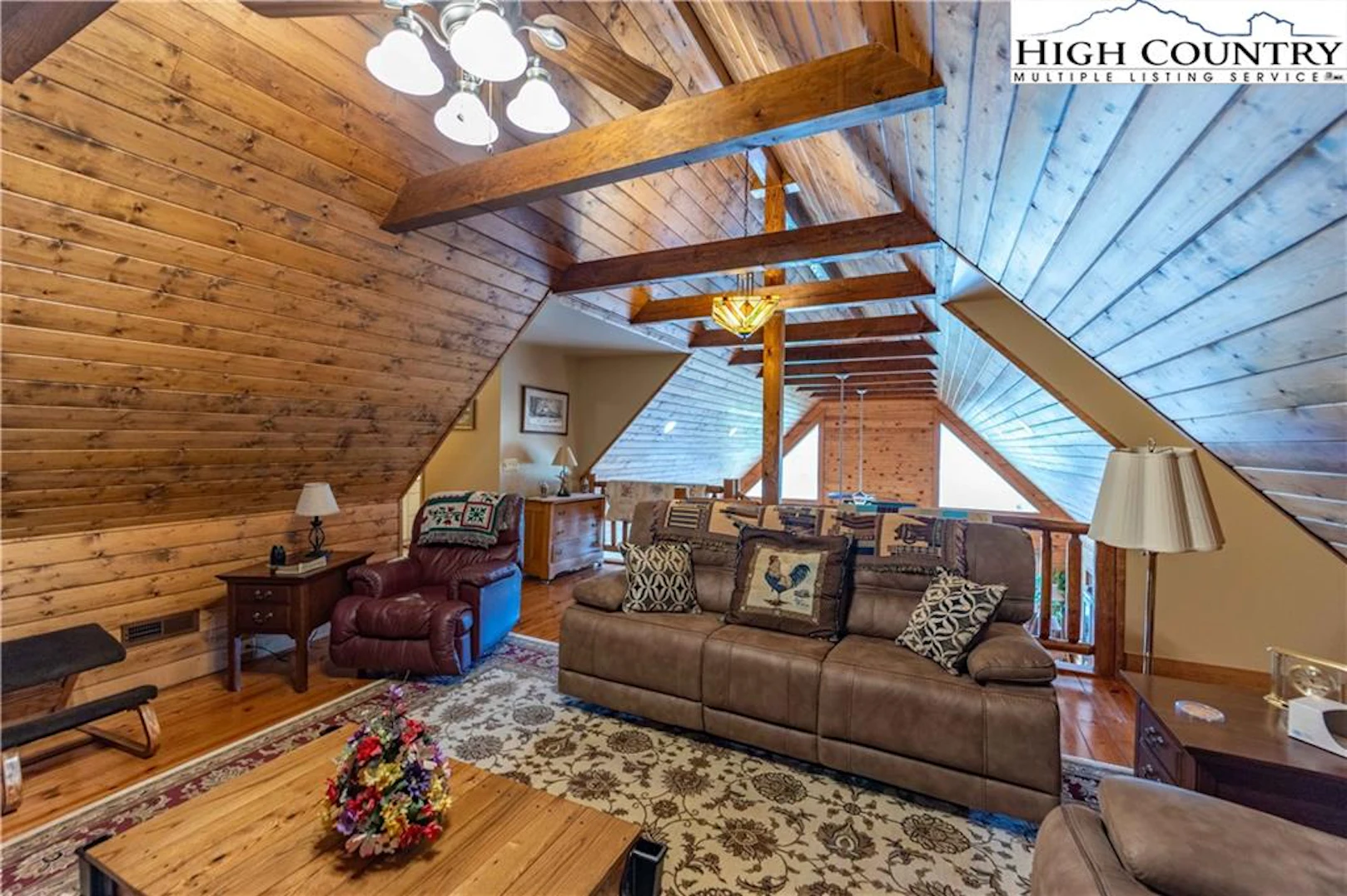 Image number 8 for the current listing