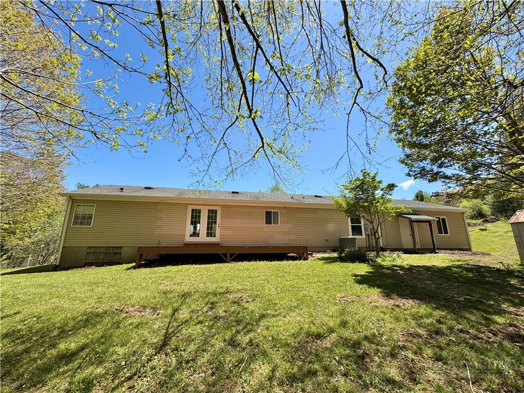 Image number 8 for the current listing