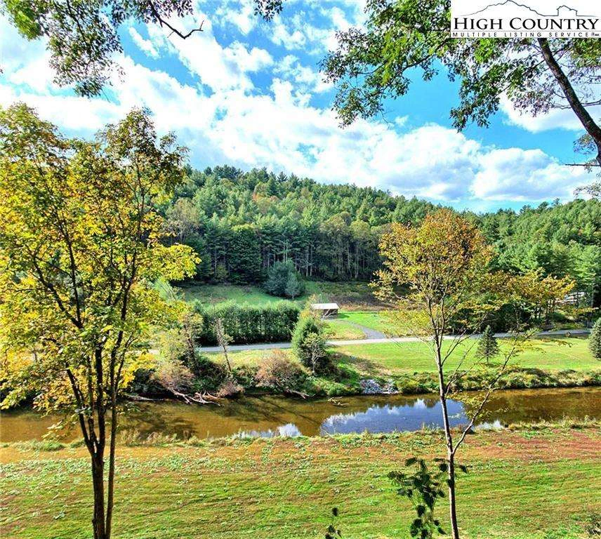 Image number 18 for the current listing