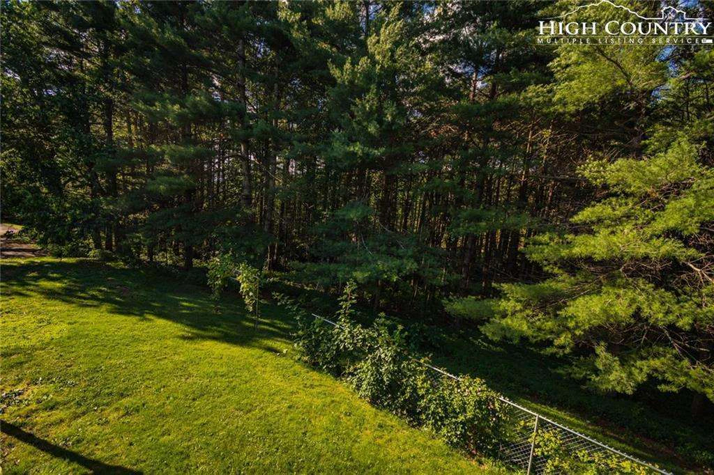 Image number 9 for the current listing