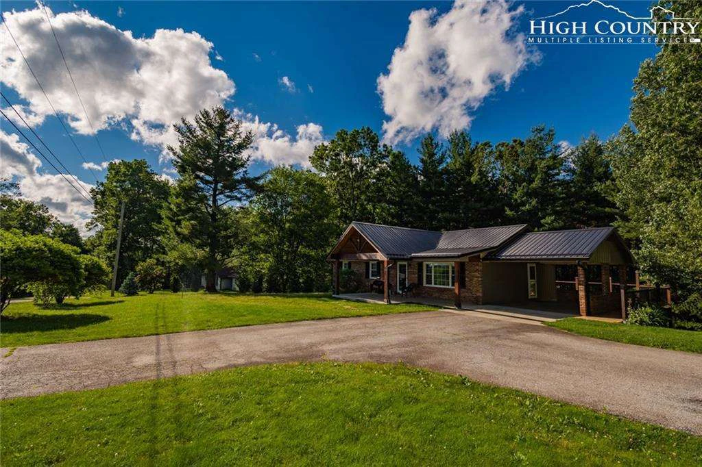 Image number 2 for the current listing