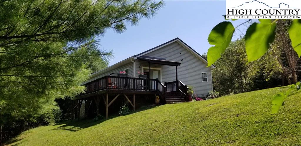 Image number 11 for the current listing